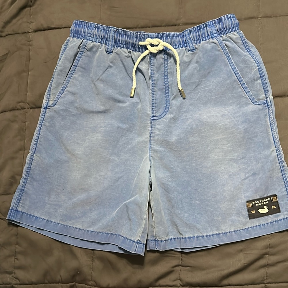 Boys youth size medium. Shorts/swim trunks. Southern Marsh